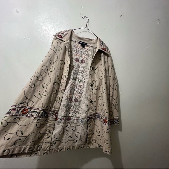 Vintage Denim & Co. Large Embroidered Denim Floral and Vine Shirt - Picture 8 of 12